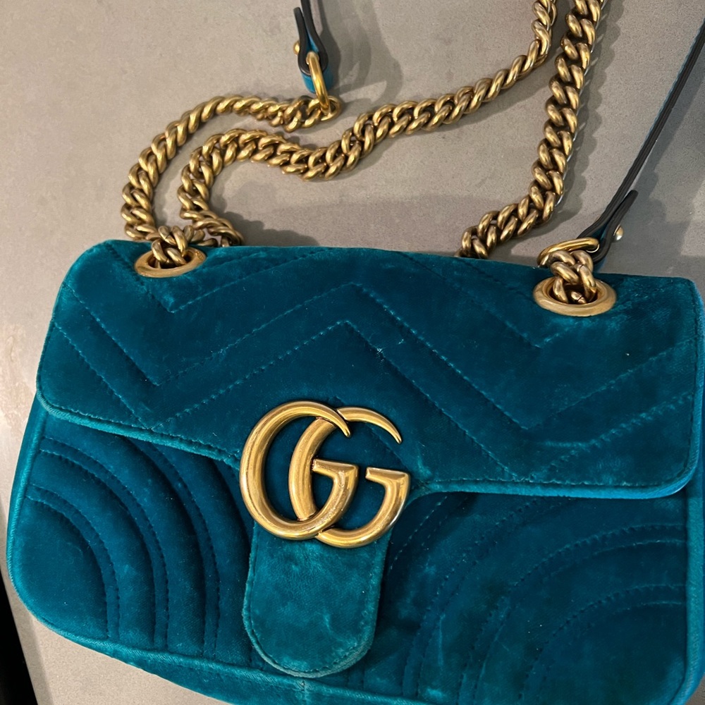 Gucci Teal Velvet Marmont Small Shoulder Bag with Gold Hardware - Picture 8 of 13